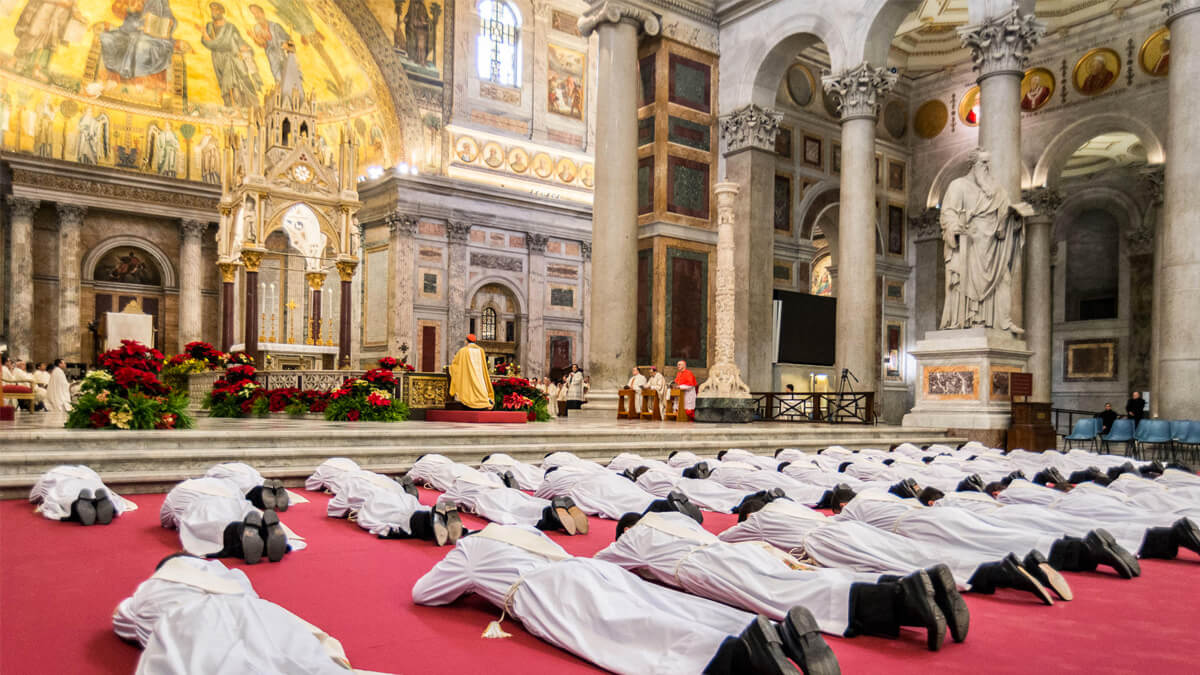 ordinations sacerdotales à Rome